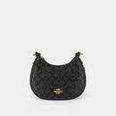 Classic Americana: Coach-Inspired Shoulderbag