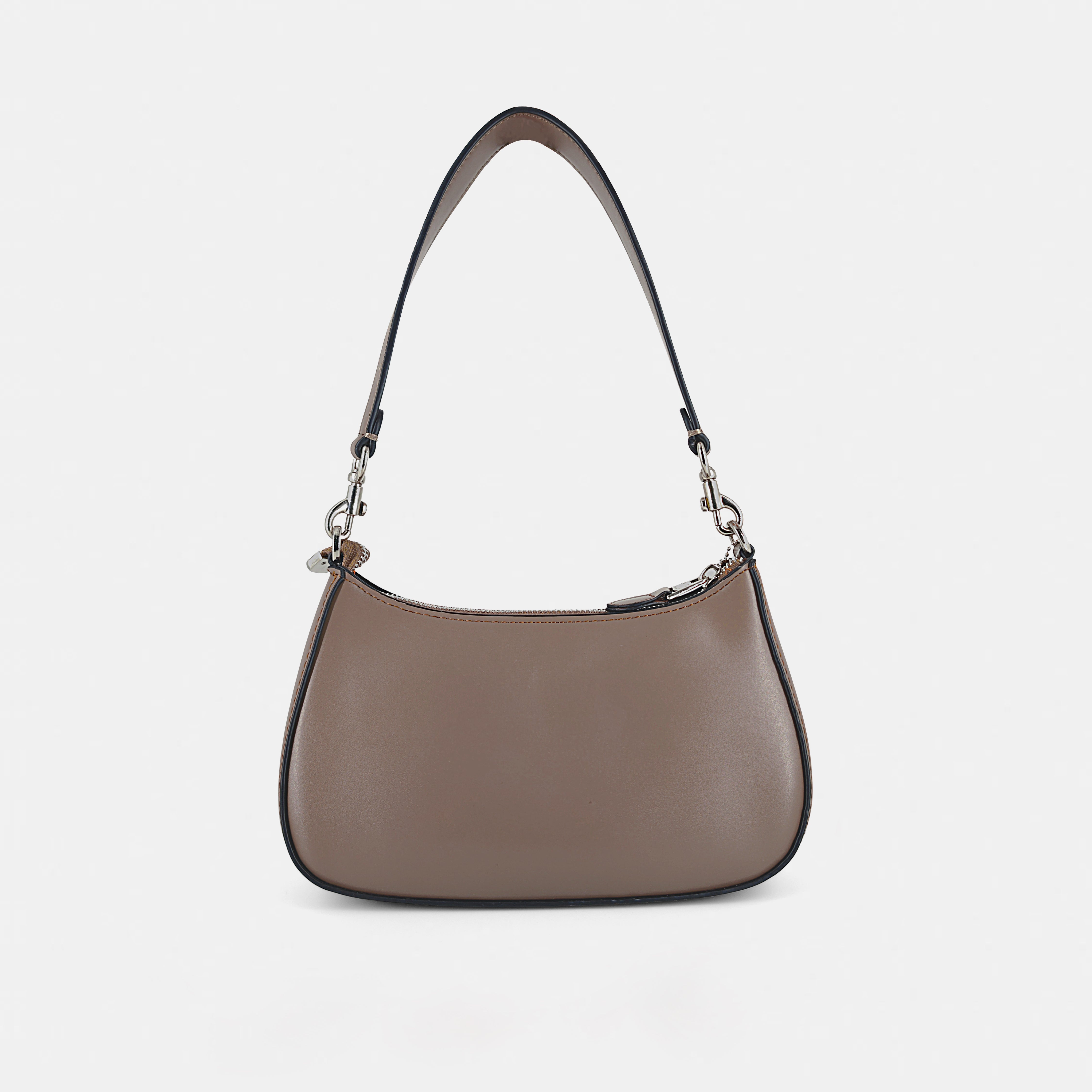 Heritage Charm: Coach-Inspired Vintage