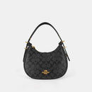 Classic Americana: Coach-Inspired Shoulderbag