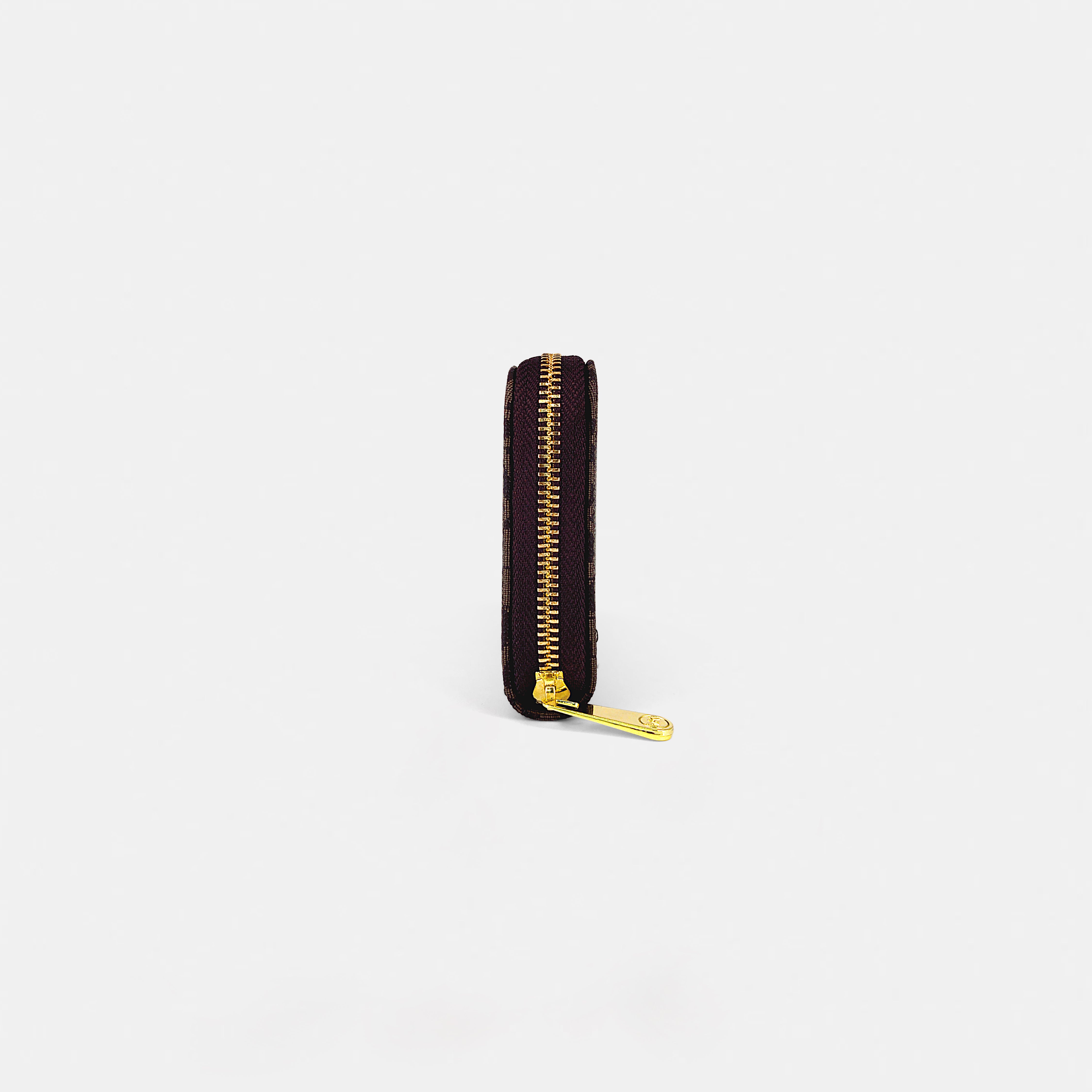 CLUTCH -MK INSPIRED HAND CLUTCH